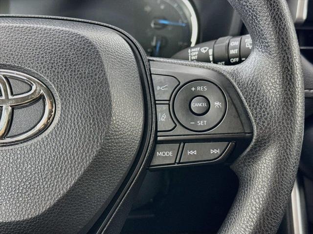 Certified Used 2025 MAGNETIC GRAY MET. Toyota  image 18