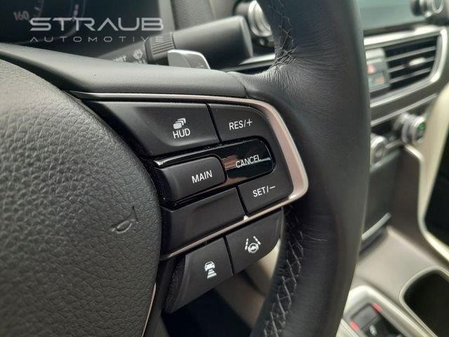 Used 2019 Platinum White Pearl Honda Touring image 15
