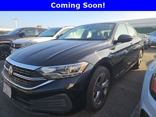 Certified Used 2022 Deep Black Pearl Volkswagen SE image 1