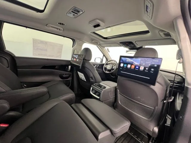 New 2026 White Kia SX Prestige image 46