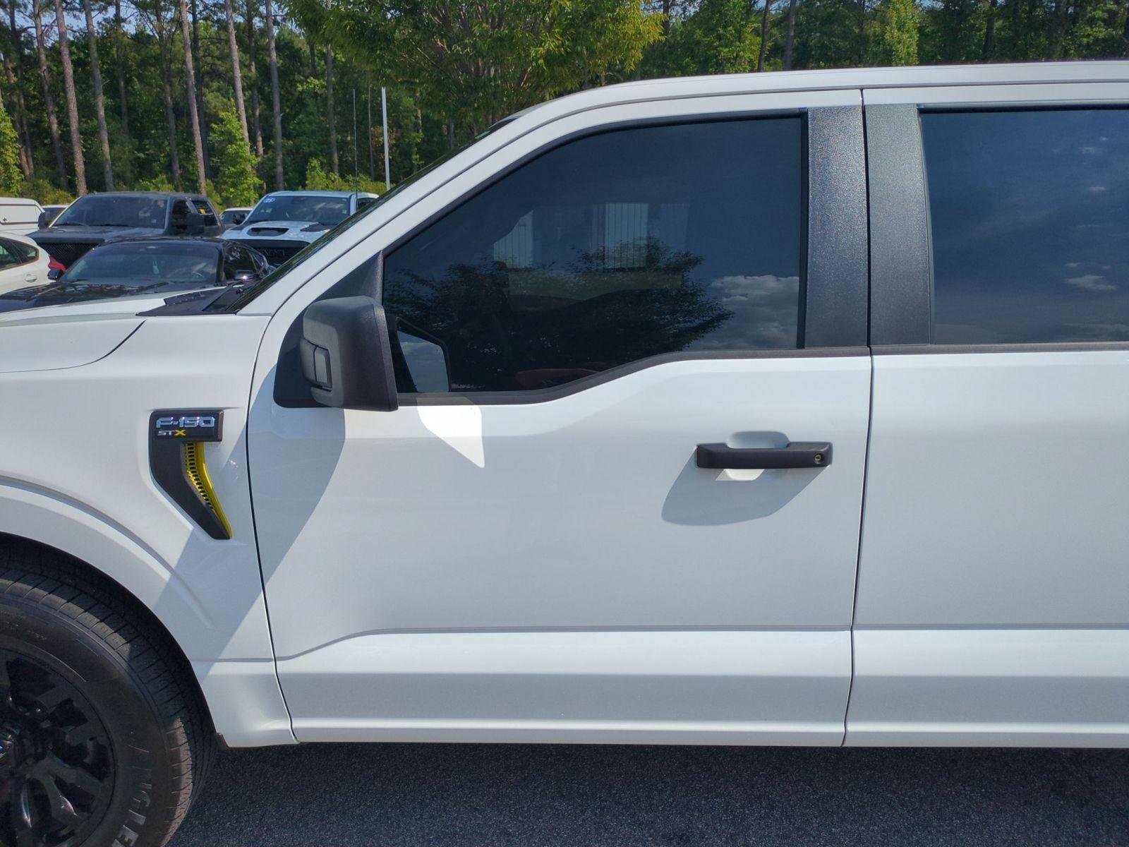 Used 2025 Oxford White Ford STX image 15