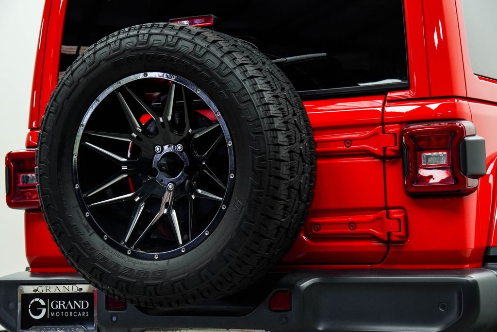 Used 2021 Red Jeep Unlimited Sahara Altitude image 14