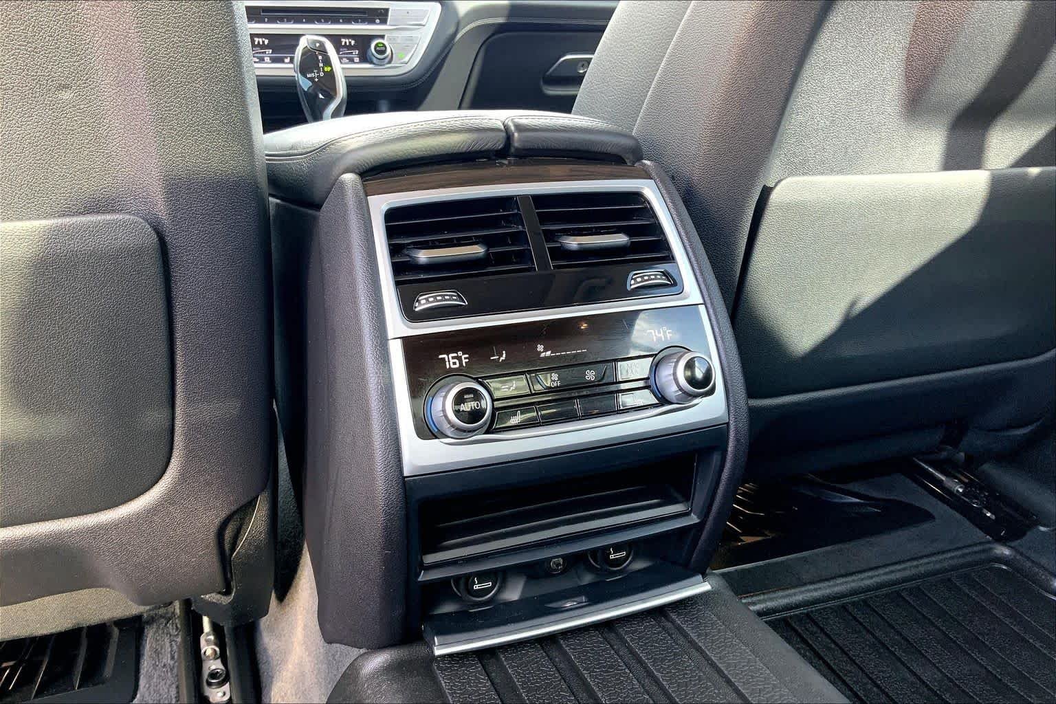 Used 2018 Jet Black BMW 740i image 33