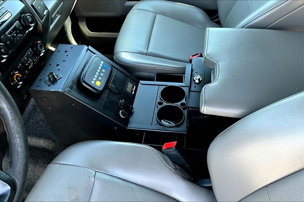 Used 2020 White Ford XL image 18