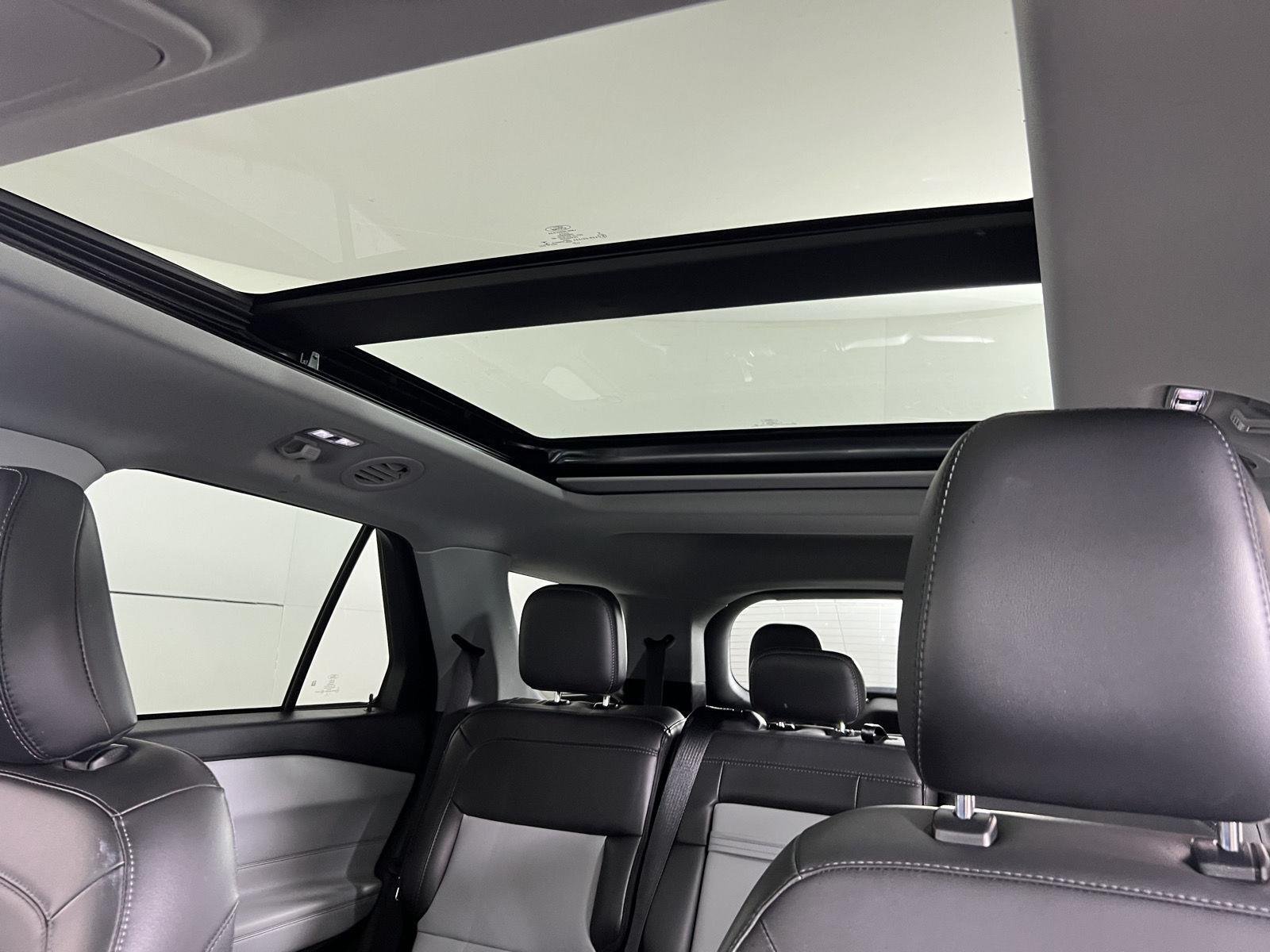 Used 2022 Carbonized Gray Ford XLT image 4