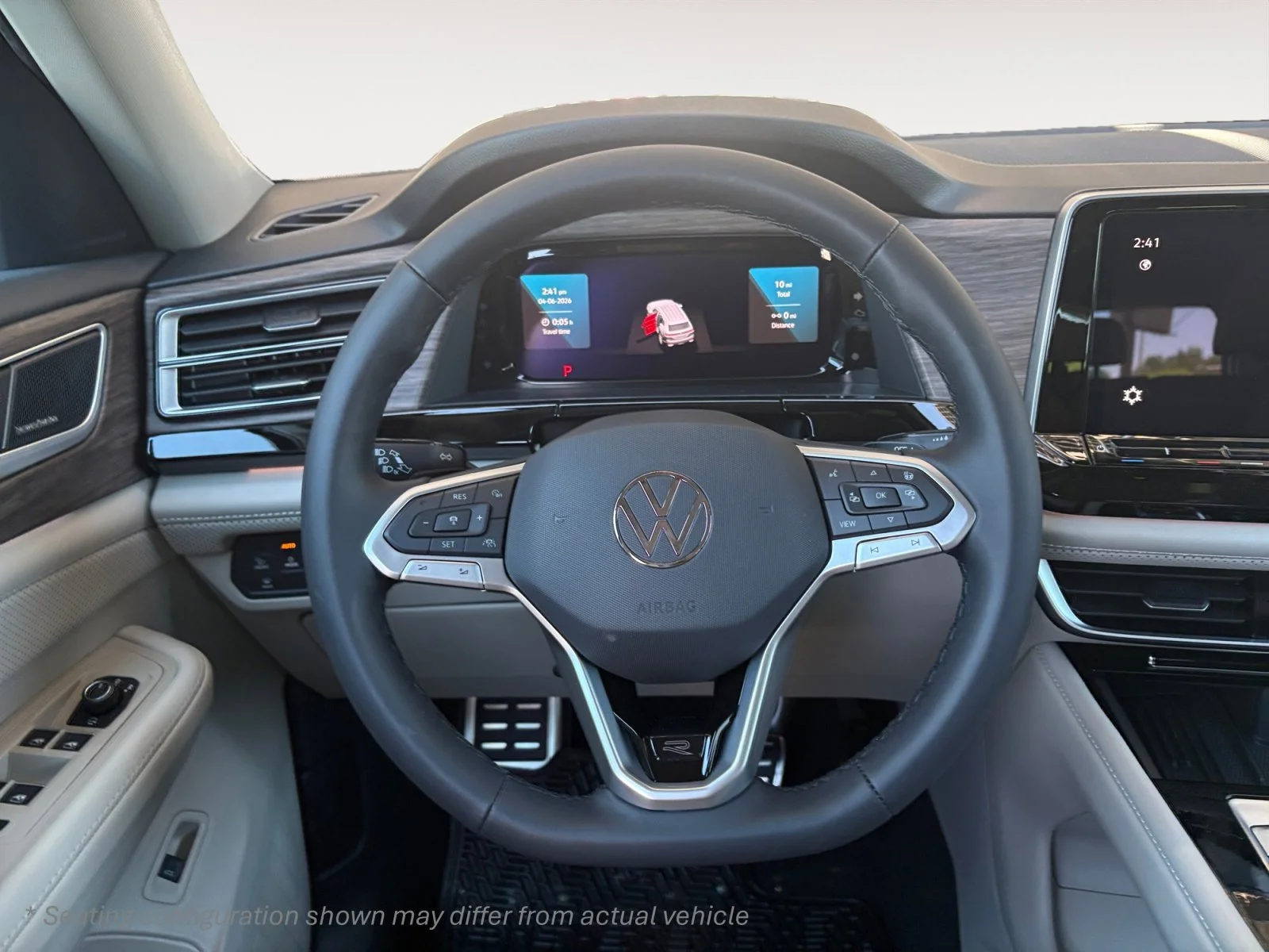 New 2026 PURE GRAY Volkswagen 2.0T SEL Premium R-Line image 15