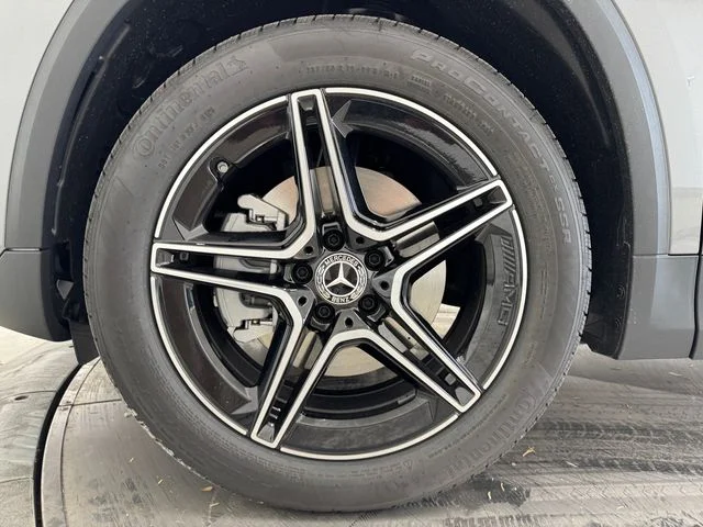 New 2026 Mountain Grey Metallic Mercedes-Benz GLA 250 image 10