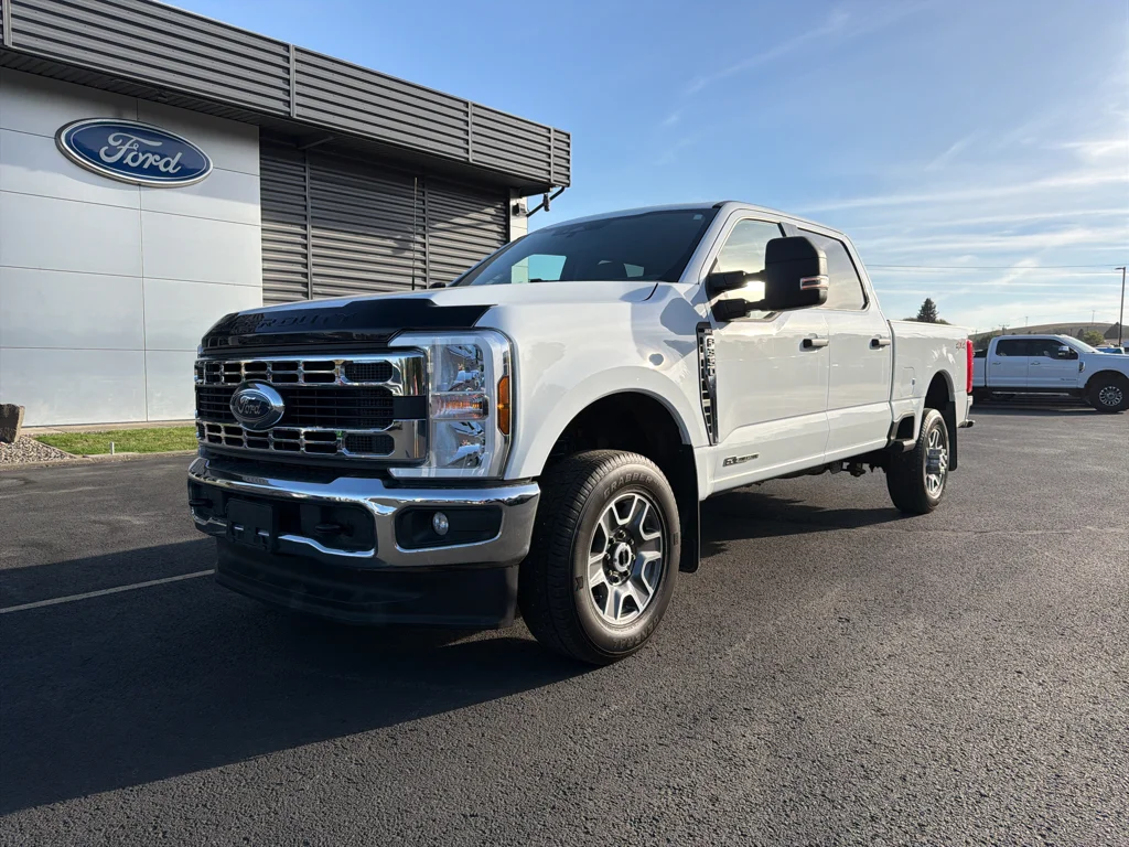 2025 Ford F-350 Super Duty XLT