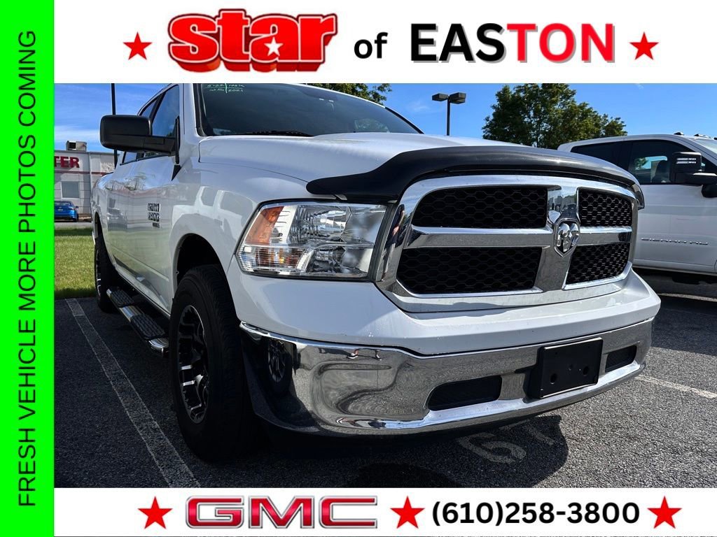 2021 RAM 1500 Classic SLT 4x4 Crew Cab 5'7's photo