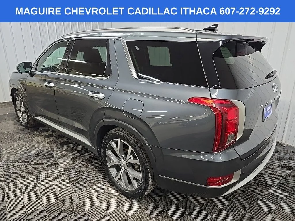 Used 2022 Gray Hyundai Limited image 9