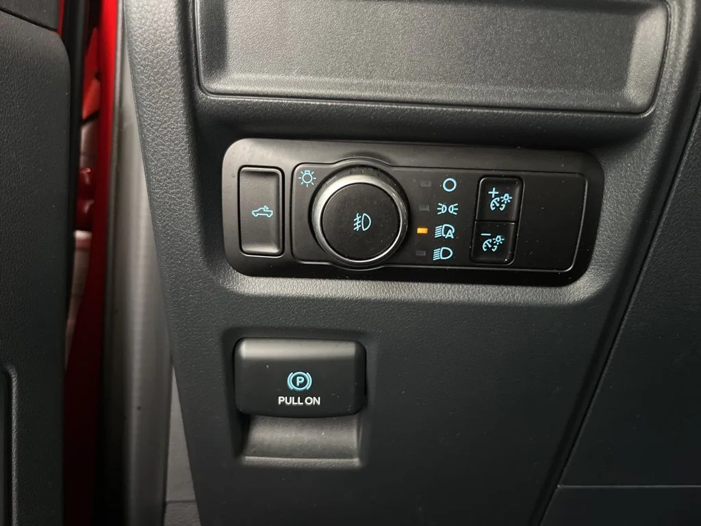 Used 2023 Red Ford XL image 13