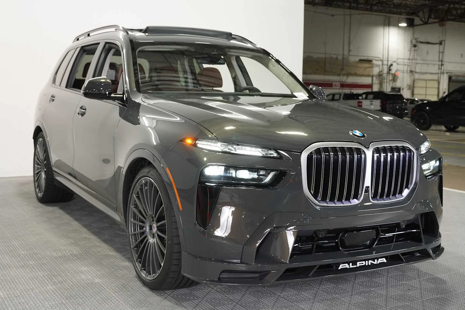 Used 2026 Dravit Grey Metallic BMW ALPINA XB7 image 3