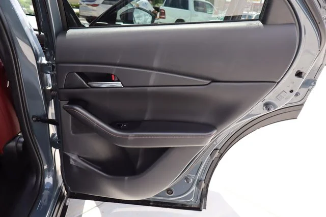 Used 2025 Gray Metallic Mazda 2.5 S Carbon Edition image 27