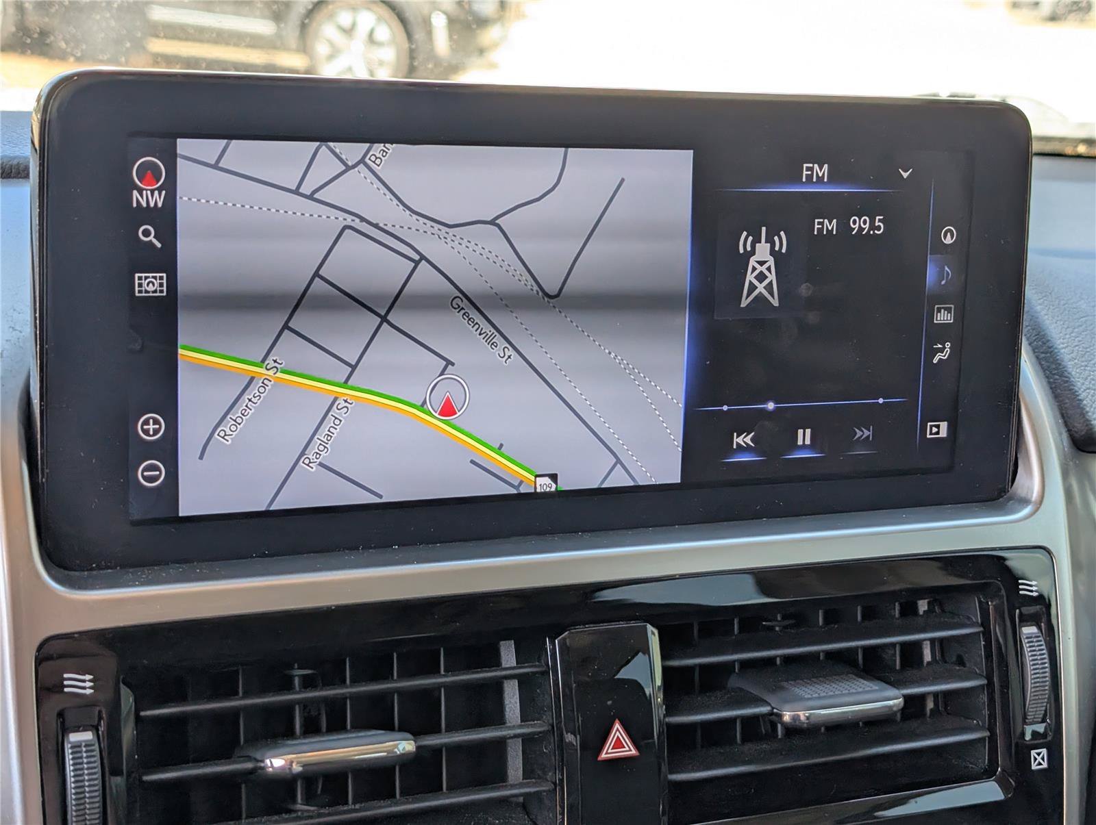 2022 Lexus GX LUXURY - Photo 23