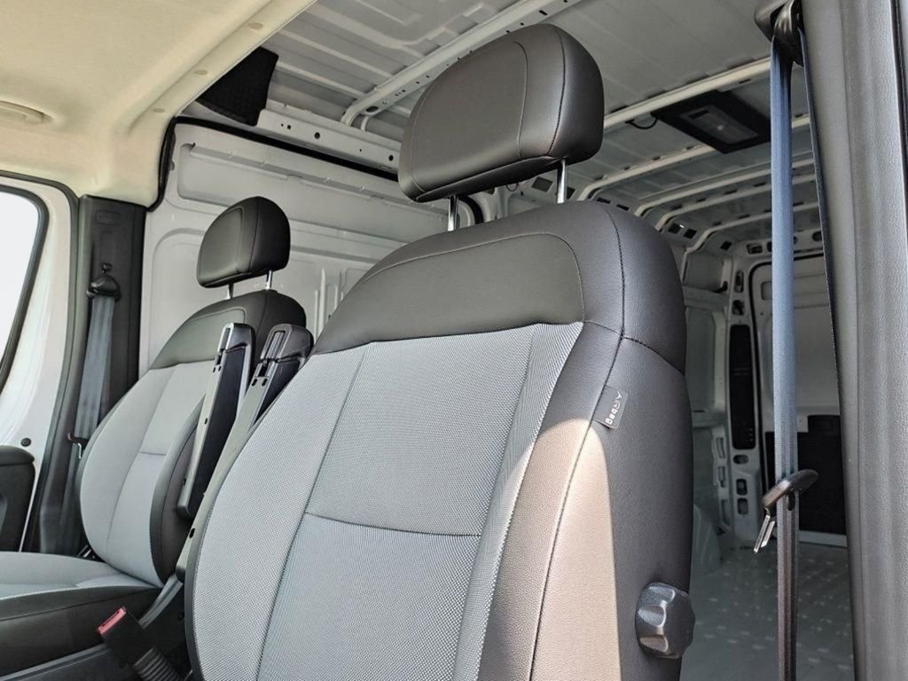 New 2026 Bright White Clearcoat RAM High Roof image 18