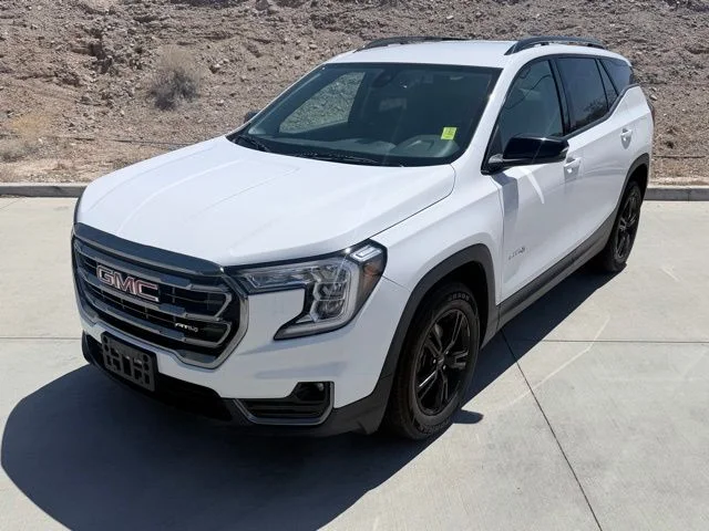 2024 GMC Terrain AT4 AWD's photo
