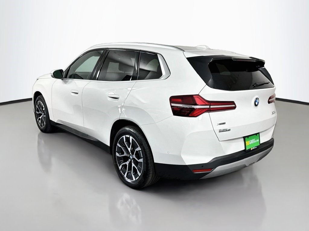 Used 2026 Alpine White BMW 30 xDrive image 5