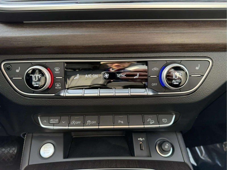 Certified Used 2025 Florett Silver Metallic Audi S line Premium Plus image 15