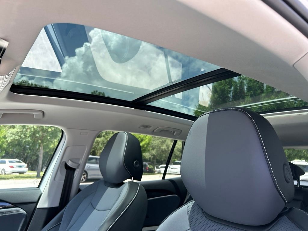 New 2026 White Volkswagen 2.0T SE image 21