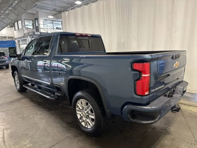 Used 2025 Lakeshore Blue Metallic Chevrolet High Country image 7