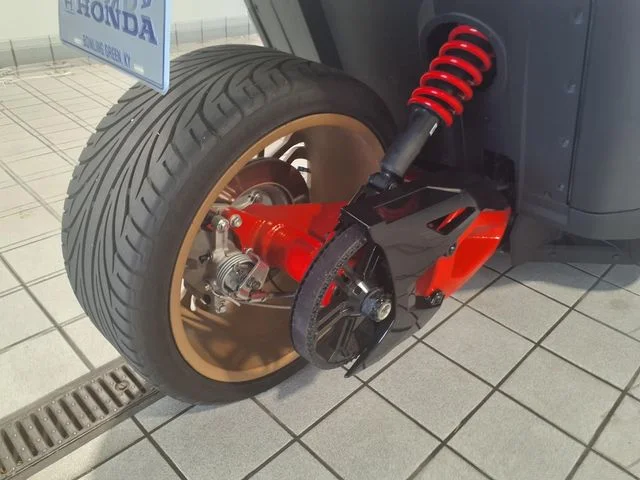 Used 2022  Polaris Limited image 16