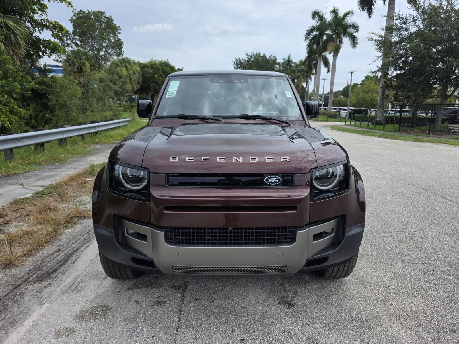 Used 2026 Sedona Red Metallic Land Rover 130 P300 S image 8