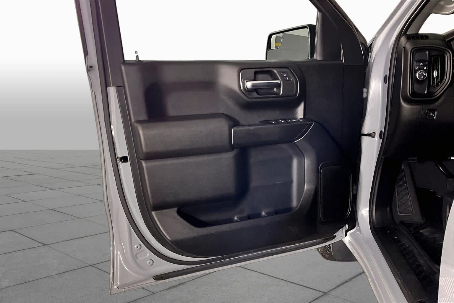 2024 Chevrolet Silverado 1500 Custom - Photo 20