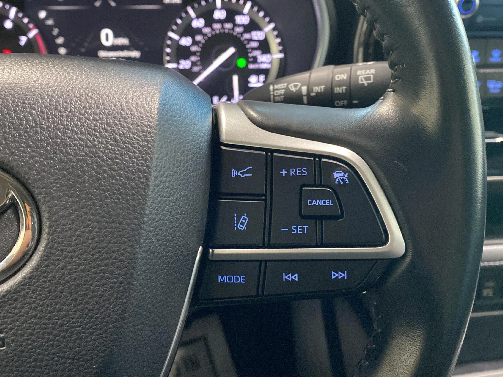 Used 2022 Celestial Silver Metallic Toyota XLE image 30