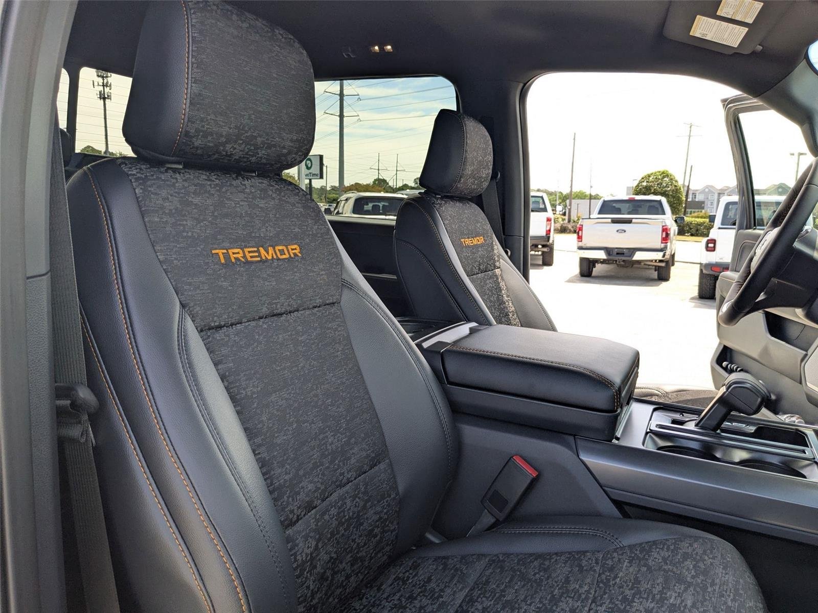 New 2026 Carbonized Gray Metallic Ford Tremor® image 34