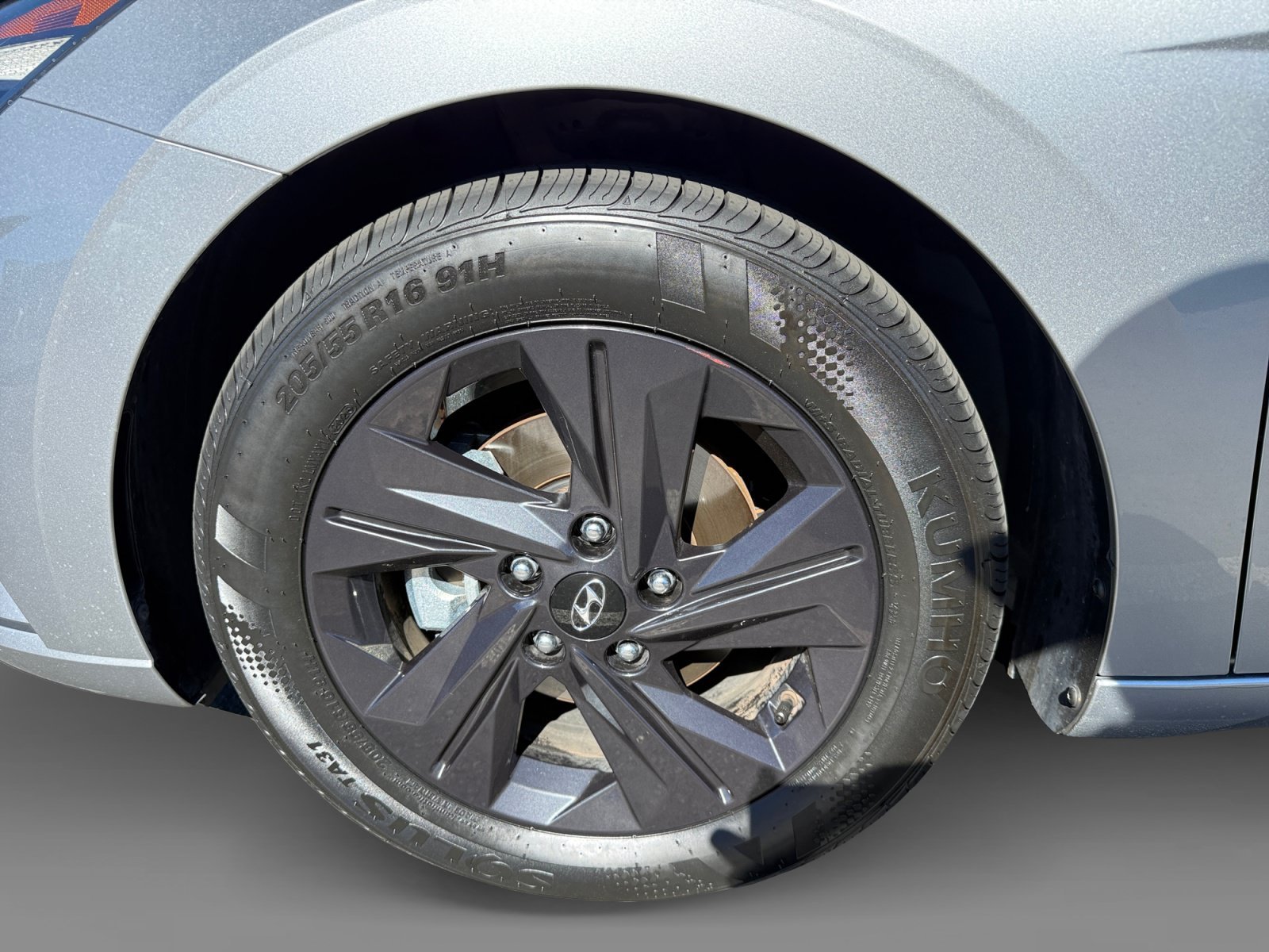 Certified Used 2022 Shimmering Silver Hyundai SEL image 9
