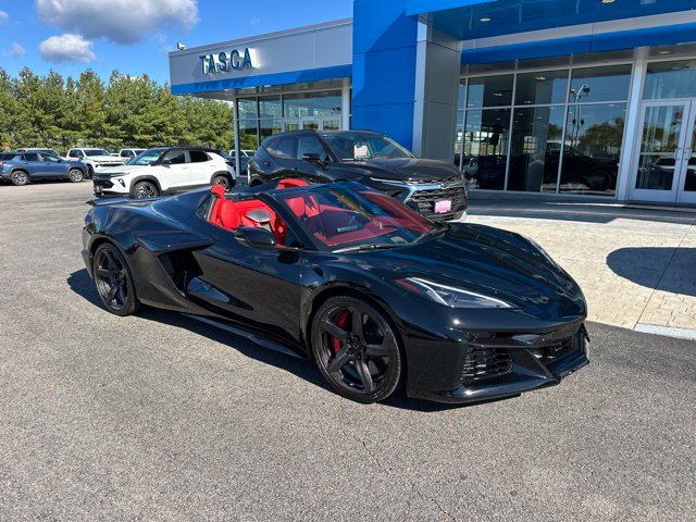 Used 2023 Black Chevrolet Z06 image 1