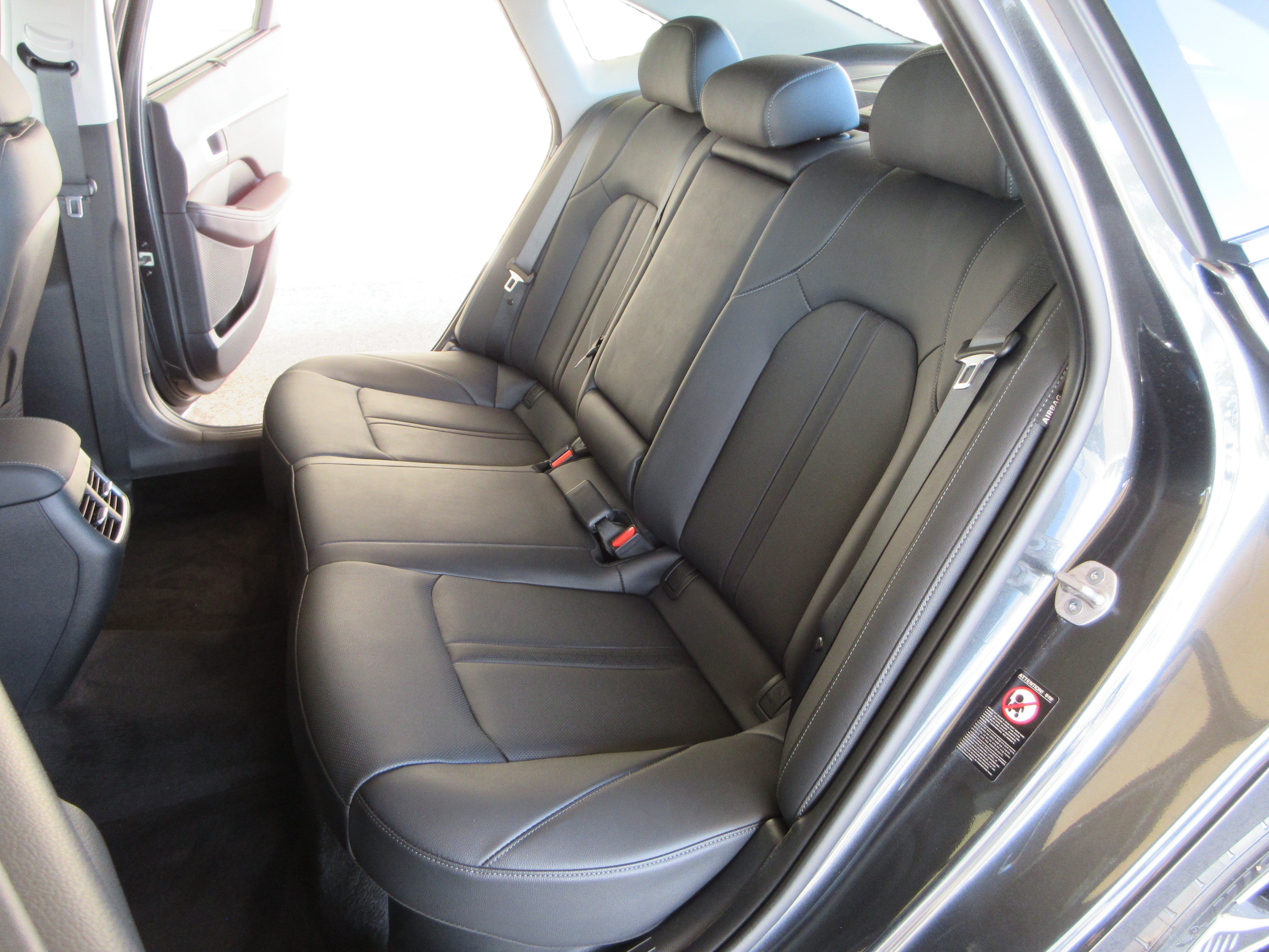 Used 2023 Portofino Gray Hyundai Limited image 23