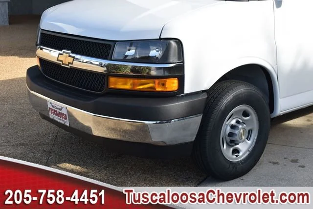 2025 Chevrolet Express Cargo Work Van - Photo 26