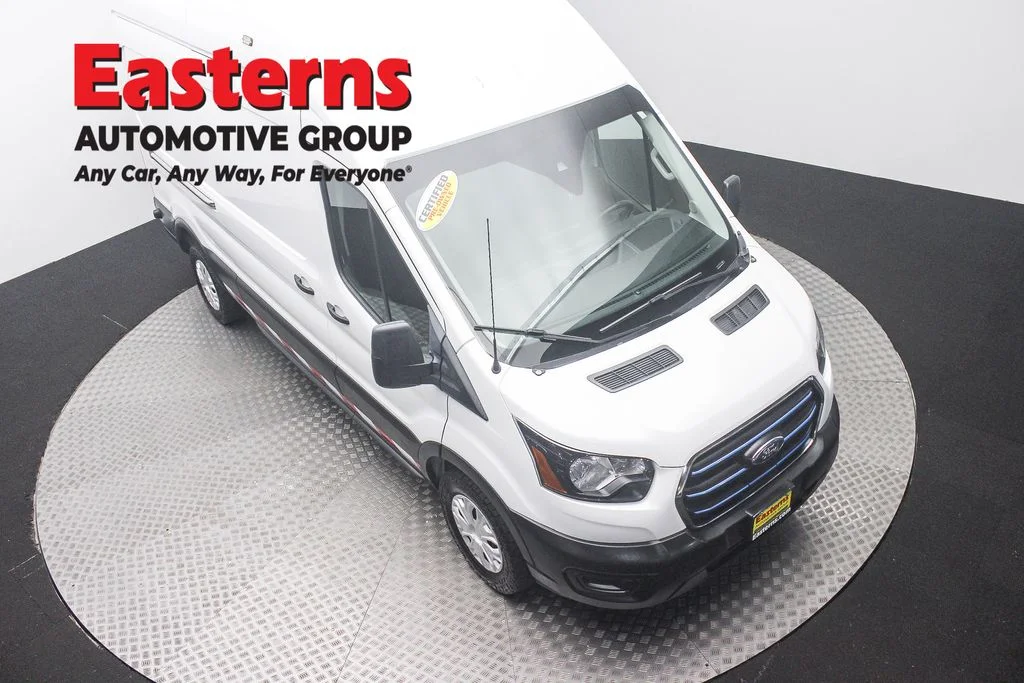 Used 2022 White Ford Base image 3