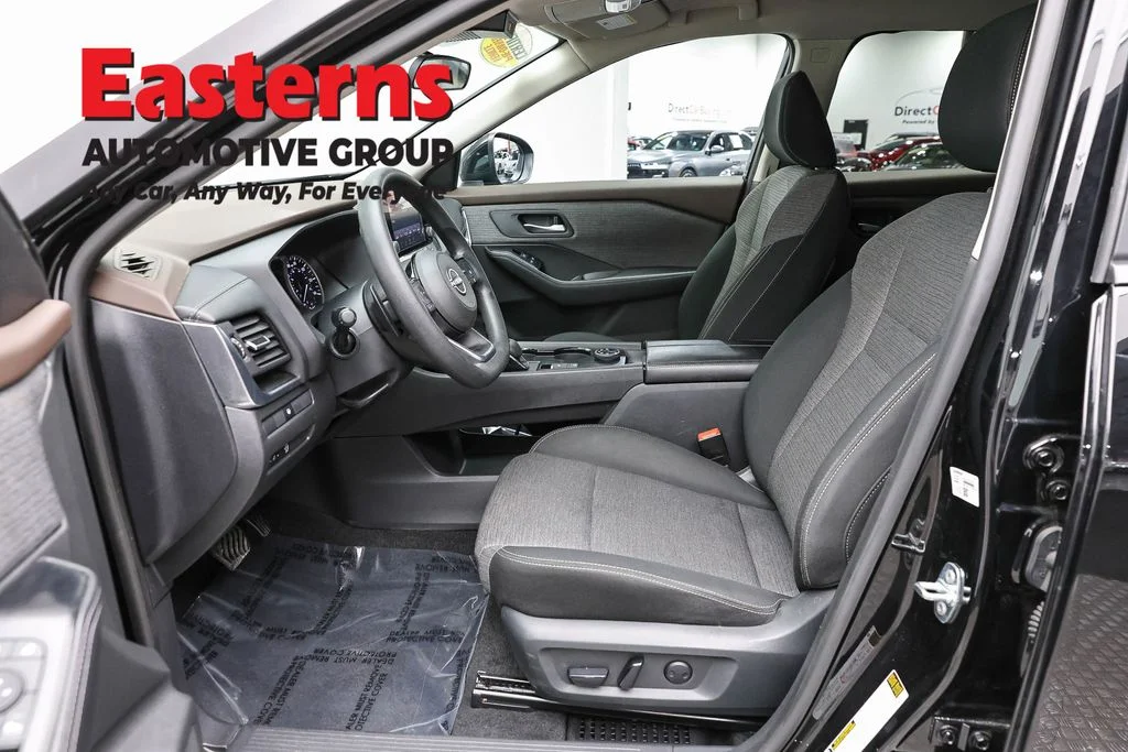 Used 2023 Black Nissan SV image 13