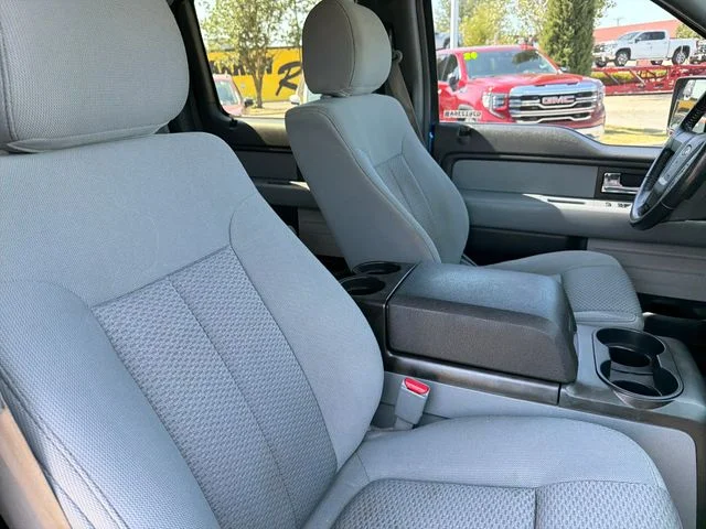 Used 2014 Blue Ford XLT image 24