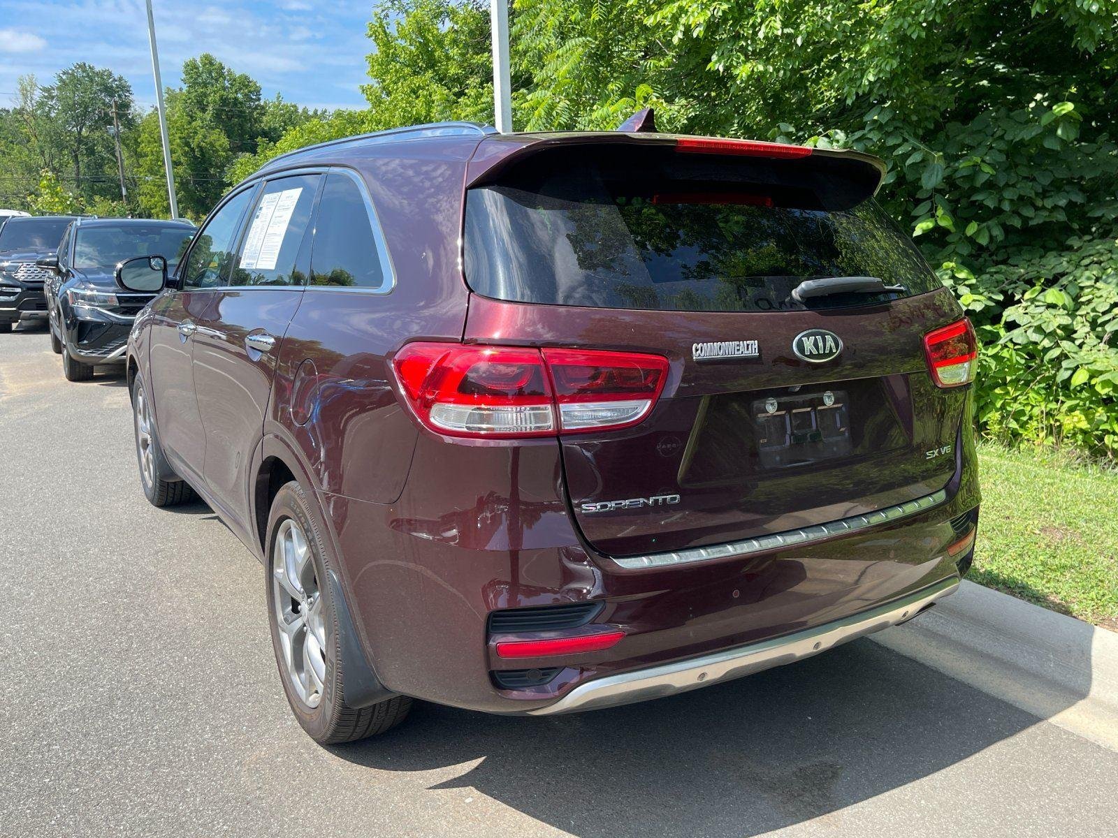 Used 2017 Sangria Kia SX V6 image 3