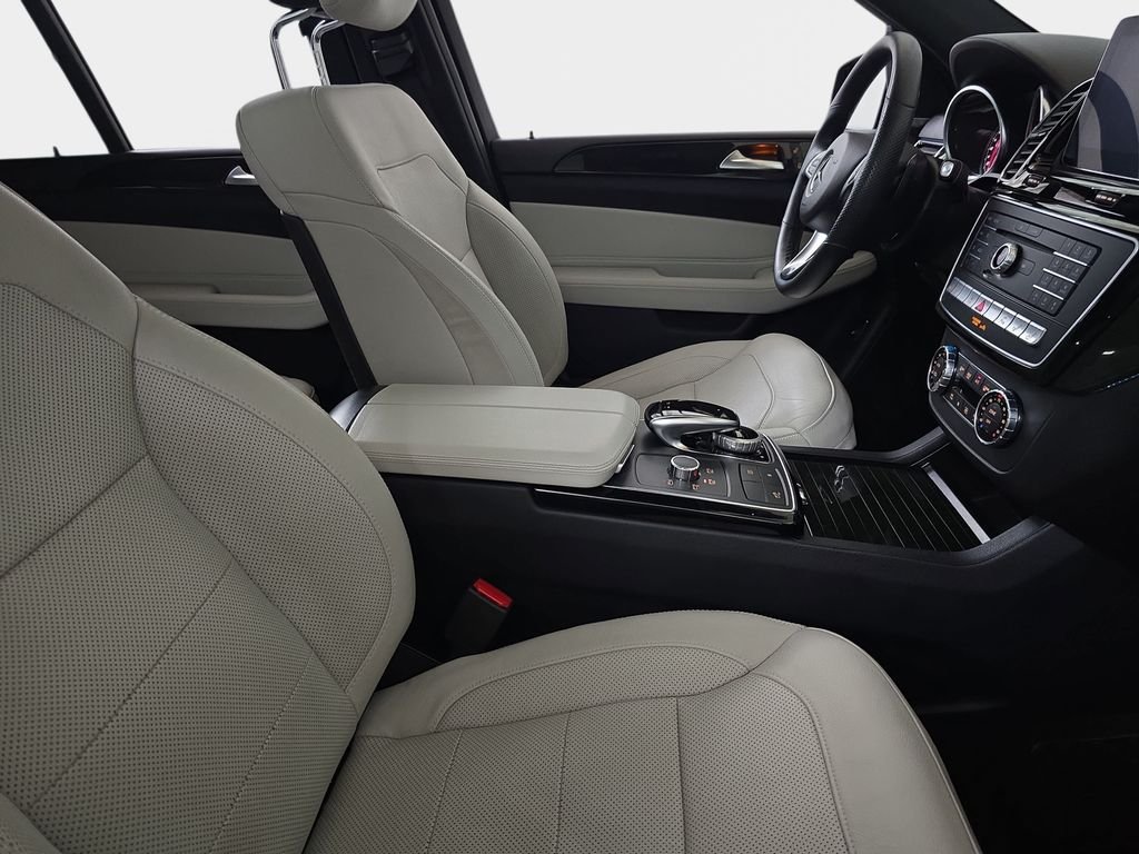 Used 2018  Mercedes-Benz GLE 350 image 10
