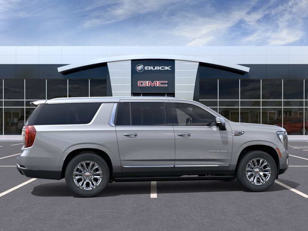 2026 GMC Yukon XL Denali - Photo 6