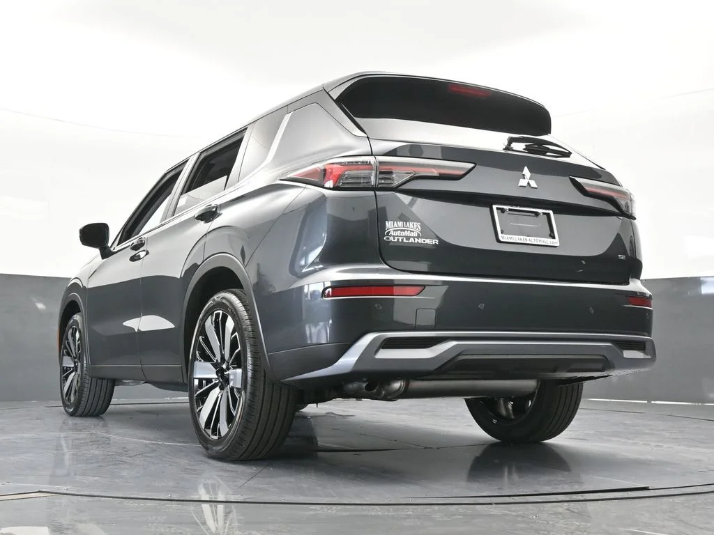 New 2026 Graphite Gray Mitsubishi SE 1.5T 2WD image 61