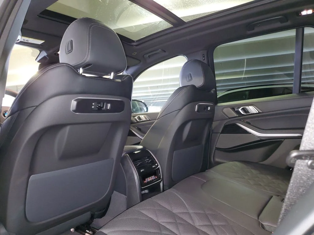 Used 2026 Gray BMW sDrive40i image 10