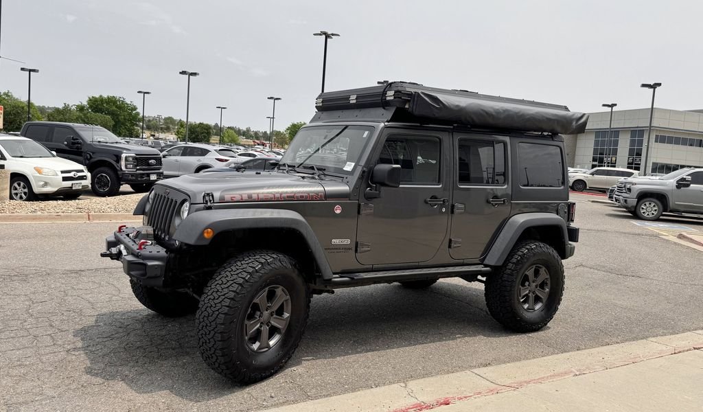 Used 2018 Gray Jeep Unlimited Rubicon image 4