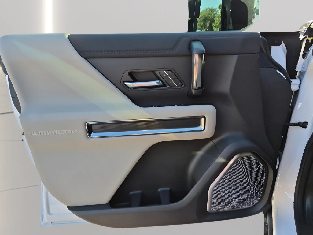 New 2026 GMC HUMMER EV Pickup 2X, photo 15