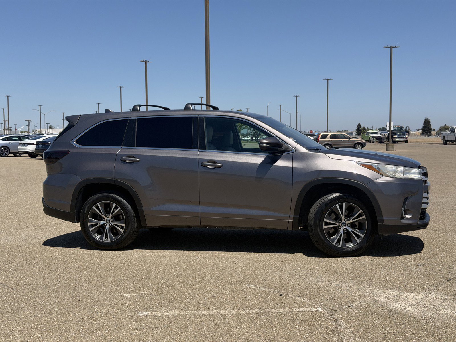 Used 2018 Predawn Gray Mica Toyota LE Plus image 11
