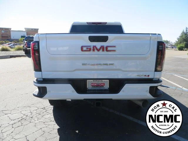 Used 2025 White GMC AT4 image 4