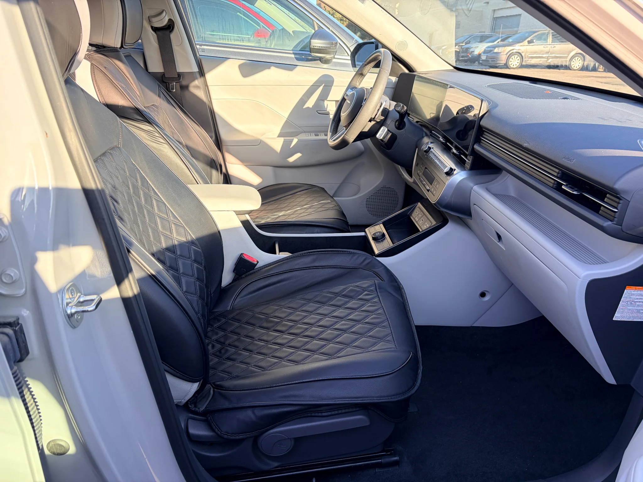 Used 2024 Cyber Gray Metallic Hyundai SEL image 15