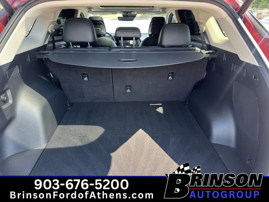 Used 2023 Dawning Red Kia SX image 9
