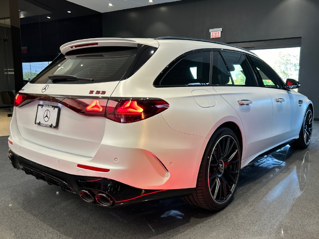 New 2027 MANUFAKTUR Moonlight White Magno Mercedes-Benz AMG® E 53 Hybrid Wagon image 7