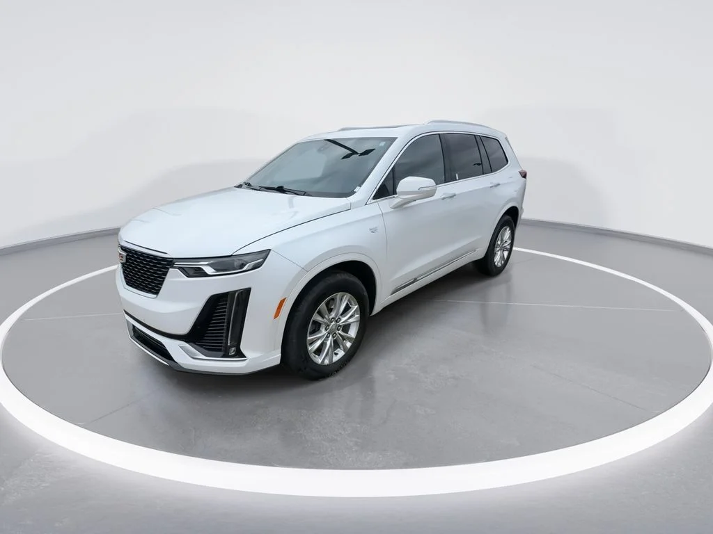 Used 2024 White Cadillac Luxury image 4