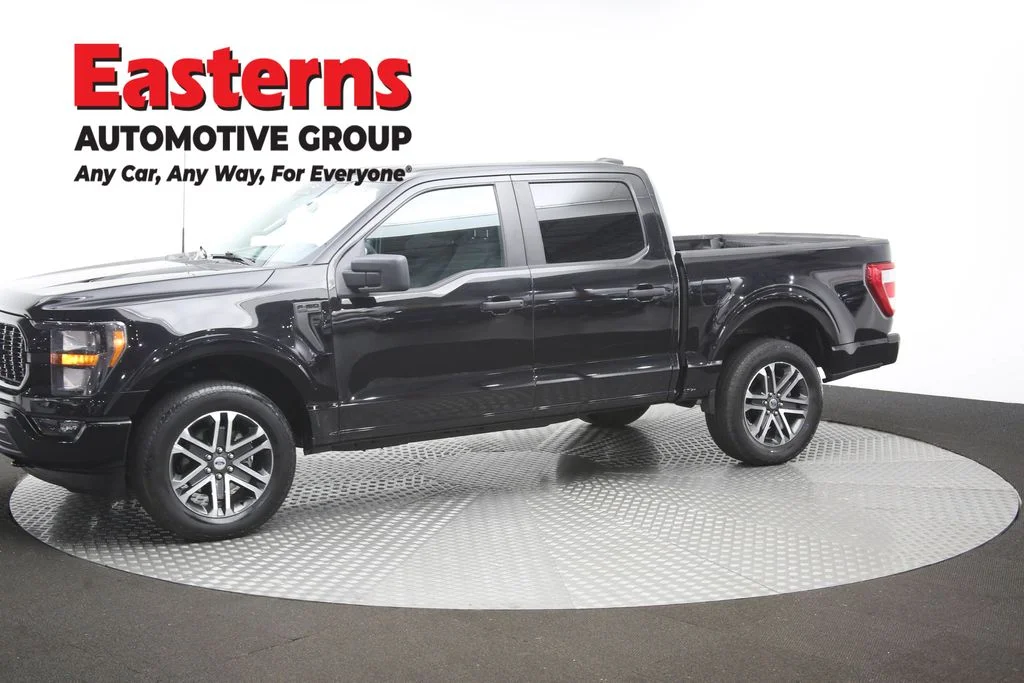 Used 2023 Black Ford XL image 59